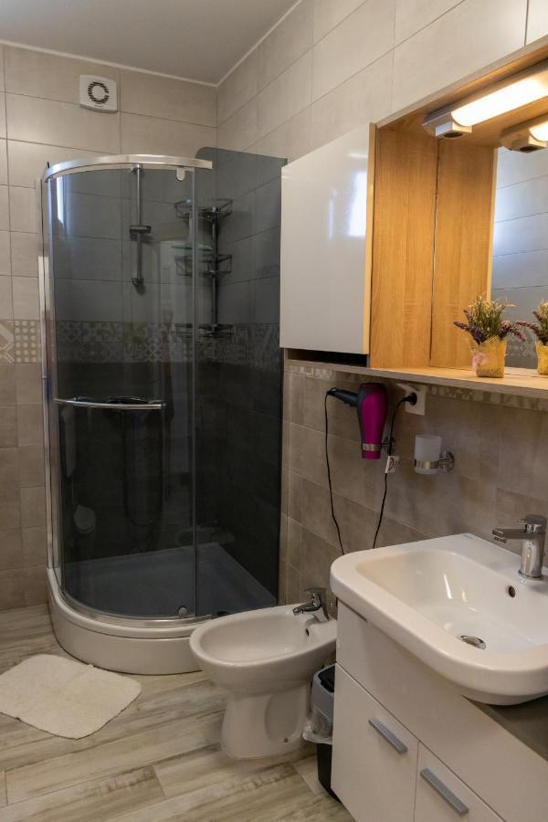 Apartmani Pranjic Porec Exterior photo