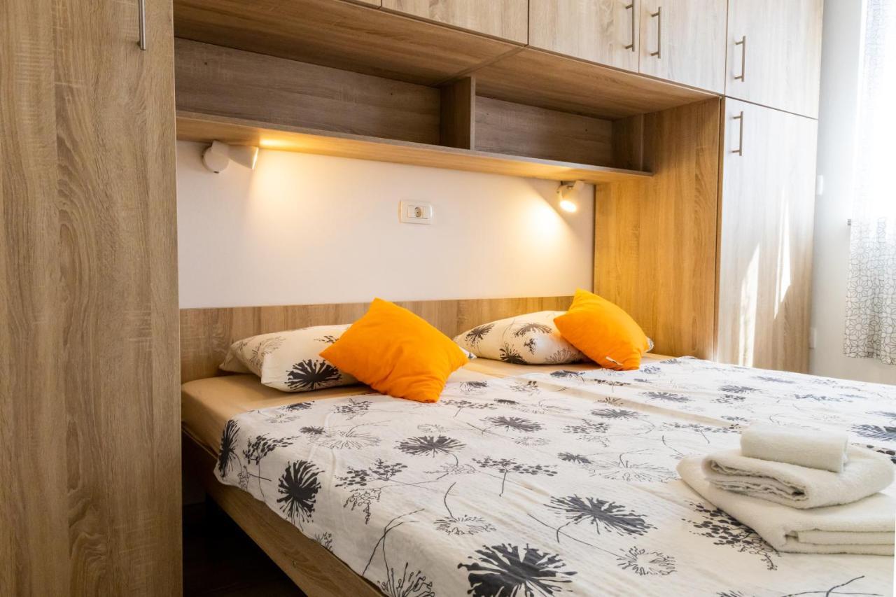 Apartmani Pranjic Porec Exterior photo