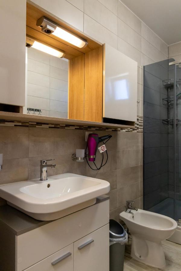 Apartmani Pranjic Porec Exterior photo